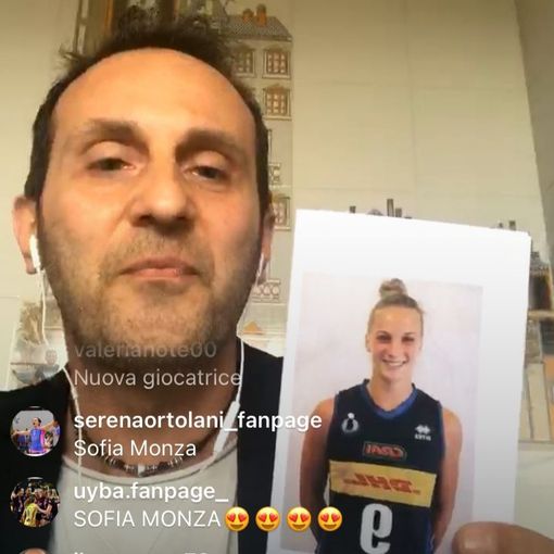 L'annuncio dell'arrivo di Sofia Monza durante la Uyba Mystery Room