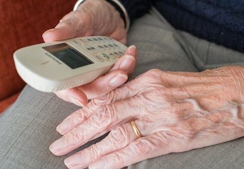 Occhio ai falsi addetti Agesp che propongono contratti luce e gas
