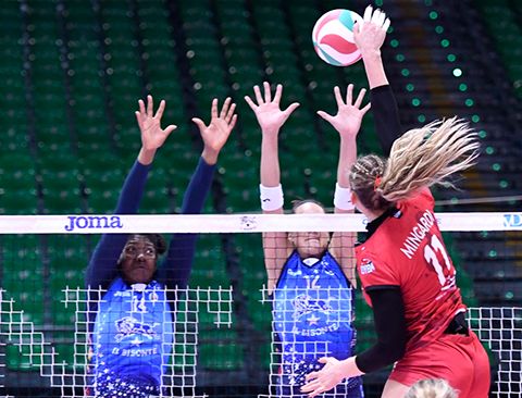 Sonoro 3-0, Firenze terra di conquista per la Uyba