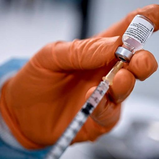 Vaccinazione anti Covid agli over 80, in Lombardia si parte il 18 febbraio