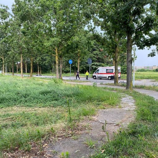 Non ce l'ha fatta il ciclista coinvolto nell'incidente in zona industriale