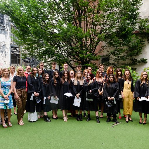È tempo di festa con la consegna dei diplomi