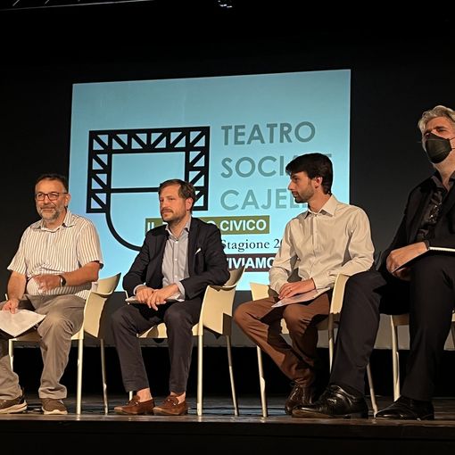 Luca Galli - primo a sinistra - alla presentazione della stagione la scorsa estate
