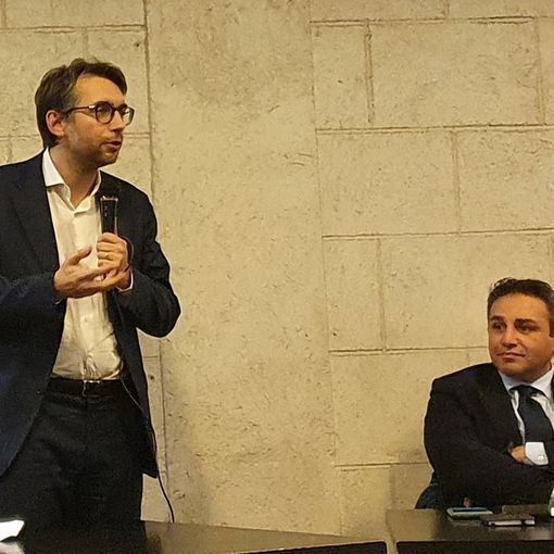 Maran (a sinistra) e Astuti all'incontro dello scorso 2 novembre a Varese