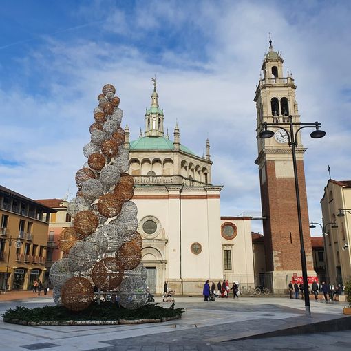 GLI APPUNTAMENTI DEL FINE SETTIMANA: Busto accende il Natale con un weekend di magia e divertimento