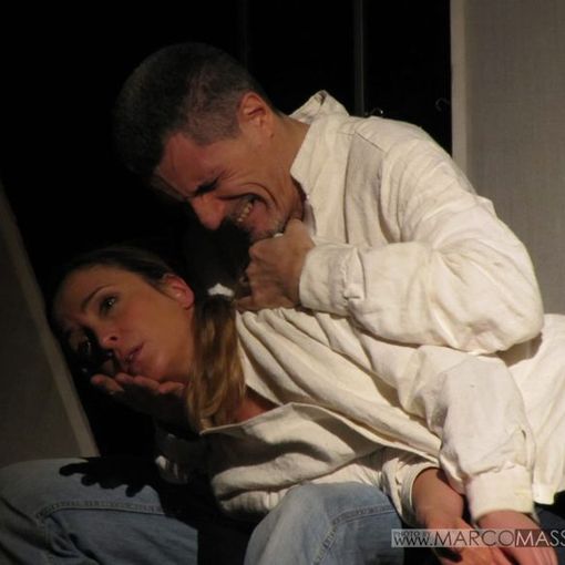 FOTO. Teatro San Giovanni Bosco, in scena la contrapposizione tra amore e guerra