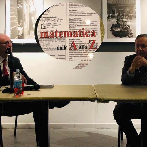 La presentazione del libro del professor Nicosia a Busto