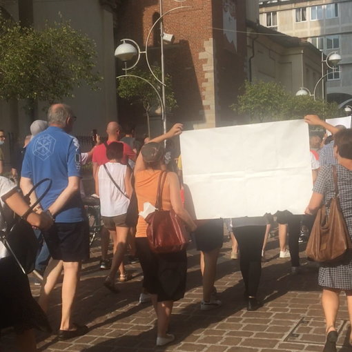 Le immagini della protesta e del corteo
