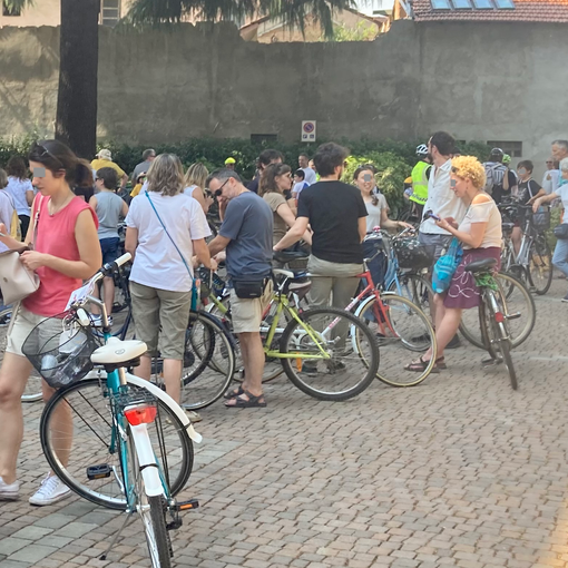 VIDEO E FOTO. La bici è una cosa seria. Anzi una festa