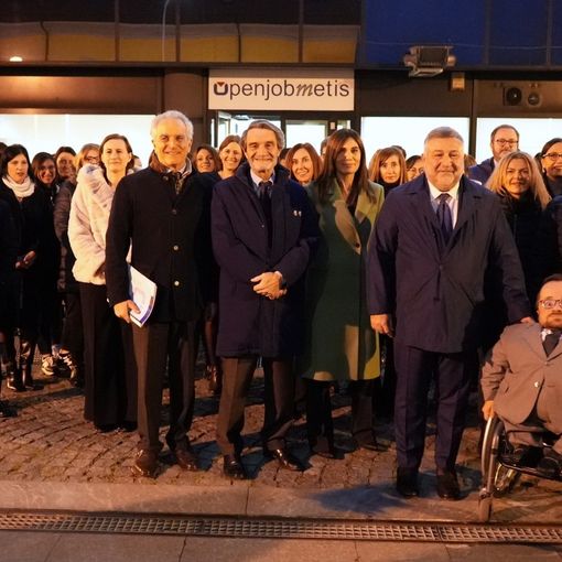 VIDEO. Fontana a Gallarate dove si &quot;producono&quot; lavoro e formazione: «Tema importante oggi, complimenti Openjobmetis»