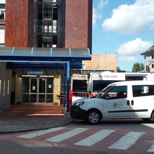 In ospedale a Busto undici pazienti Covid. Età media: 70 anni