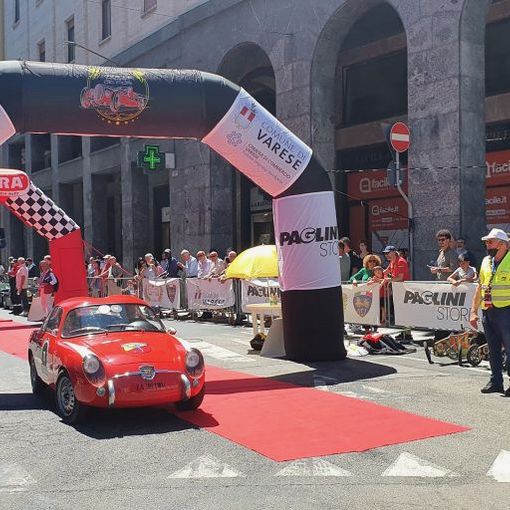 L'incantesimo della storia e dei nostri paesaggi: Paglini Store ancora a fianco della Varese Campo dei Fiori