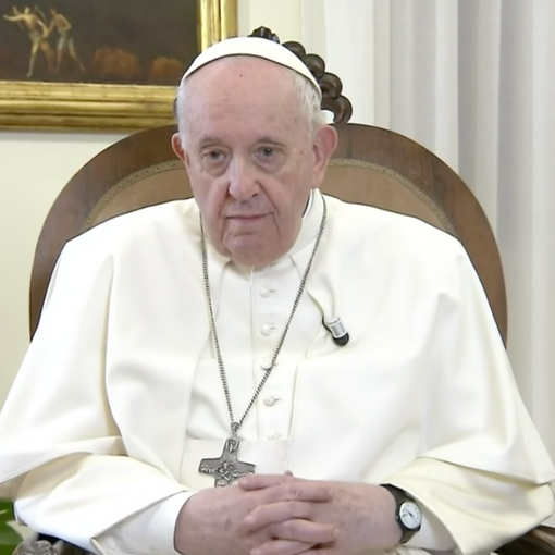 Il Papa a &quot;Che tempo che fa&quot;: «Grazie di questo incontro, mi piace tanto»