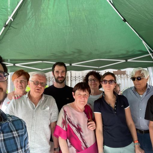 Il Pd di Busto scende in piazza e pungola l’amministrazione