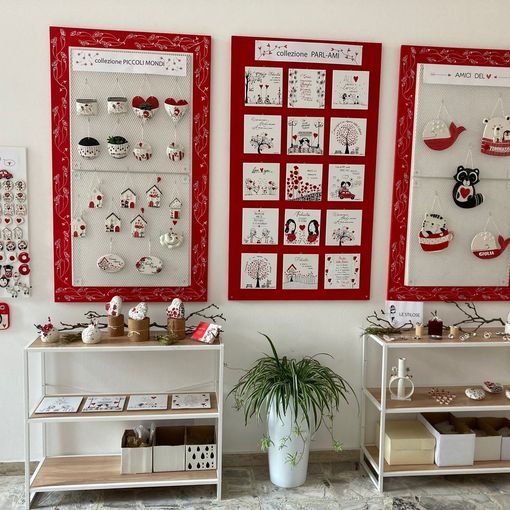 Fagnano Olona, le ceramiche di Marina: buon compleanno al coraggio di osare e cambiare