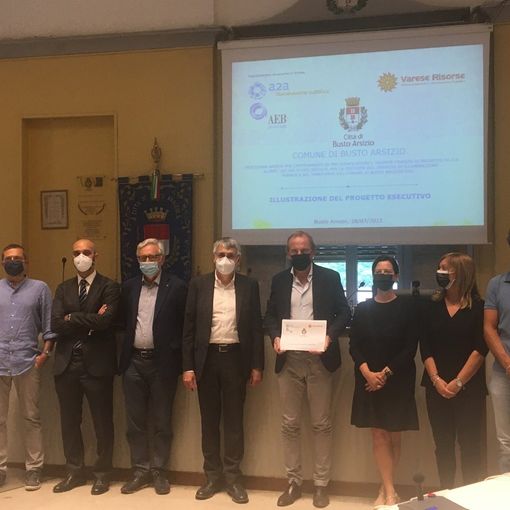 La presentazione in municipio e i lavori in corso