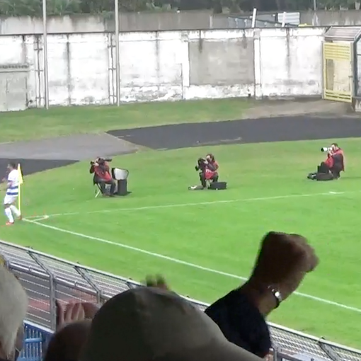 Tifosi esultano: screenshot dopo il gol di Pierozzi