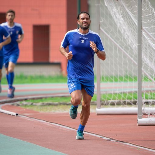 Colombo durante l'ultimo ritiro con la Pro in prima squadra