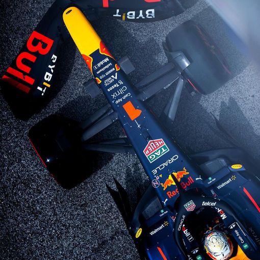 Formula 1: disastro Ferrari. A Imola è doppietta Red Bull