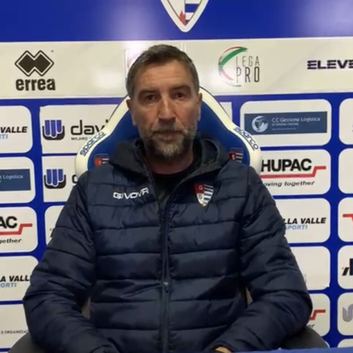 L'allenatore della Pro Patria Massimo Sala