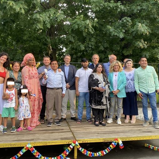 VIDEO E FOTO. Festa, integrazione, convivialità. Così Sant’Anna accoglie i “nuovi bustocchi”