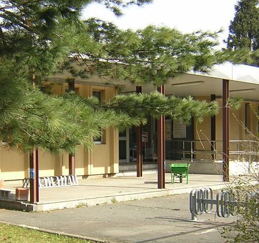Scuole Toscanini, 440mila euro per la ristrutturazione di spogliatoi e servizi
