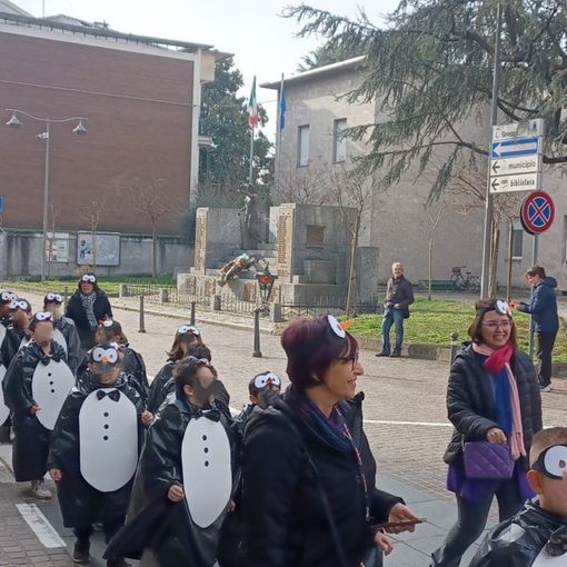 Protagonisti della quarta sfilata olgiatese i bimbi delle Ferrini