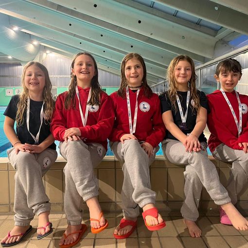 Quattro match per la pallanuoto Rari Nantes Legnano. Esordio del sincro
