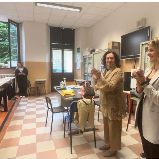 VIDEO. La patente sui banchi di scuola. Per «guidare il pensiero nei social»