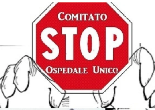 Stop ospedale «né unico, né nuovo». Un'altra raccolta firme, pronta manifestazione a Busto