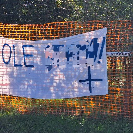 Busto, striscione contro il futuro vicesindaco Folegani
