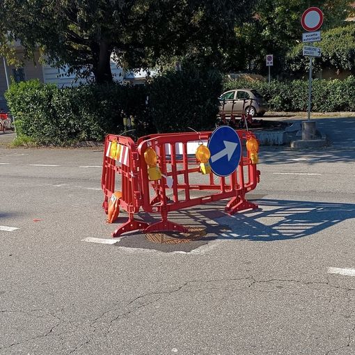LA FOTO. Metti il pericolo davanti all'ospedale