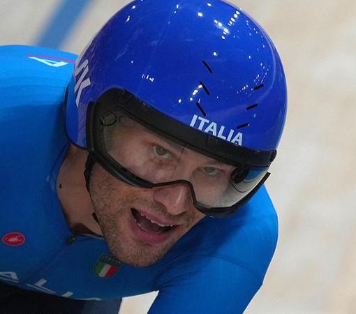 Ganna, il bis è su pista. Il campione trascina gli azzurri al bronzo nell'inseguimento