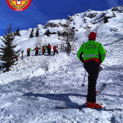 Rischio valanghe: anche gli uomini del Soccorso alpino di Varese ai Piani di Bobbio per un'esercitazione