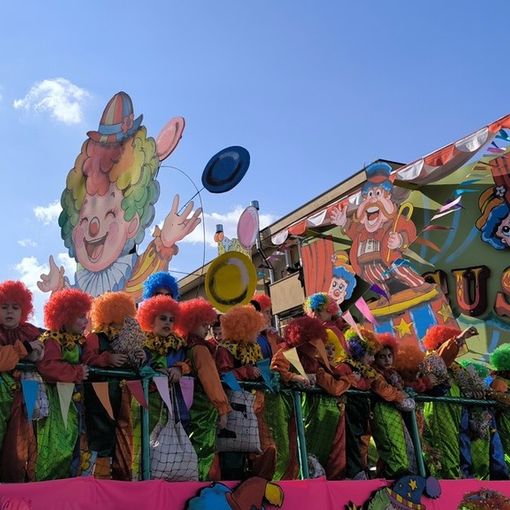 Boom del carnevale a Cassano Magnago: 19mila presenze e partecipazione alle stelle