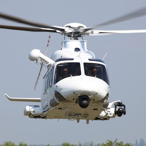AW139