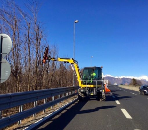 Potature notturne sull'Autostrada dei Laghi, chiuso il ramo di allacciamento con la Gallarate-Gattico