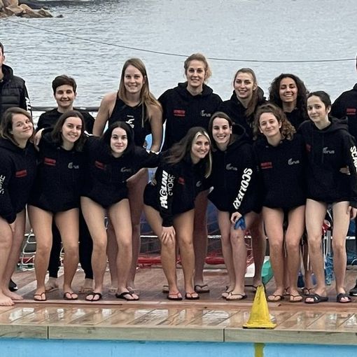 Busto Pallanuoto Paglini Store, le ragazze rompono il ghiaccio con una vittoria