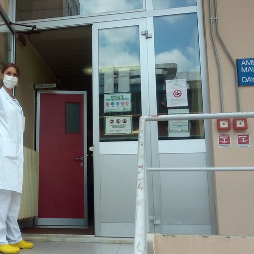 Barbara Pariani, coordinatrice infermieristica dell'unità operativa di Malattie infettive a Busto