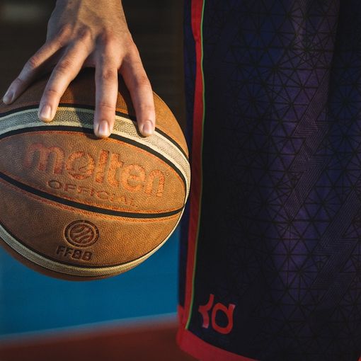 Lutto nel basket e a Casorate Sempione. Si è spento Claudio Vedovato: «I tuoi ragazzi ti avranno sempre nei loro cuori»