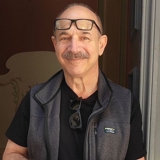 Convegno sull'immunologia a Varese: Bruce Beutler ispira i giovani scienziati con il suo messaggio di dedizione