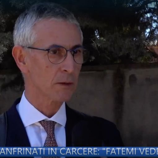 L'avvocato Busignani davanti alle telecamere de &quot;La vita in diretta&quot;