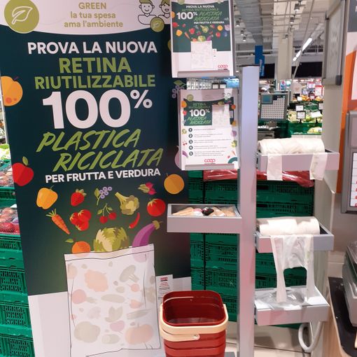 Coop Lombardia introduce le retine riutilizzabili ecologiche nei reparti di ortofrutta