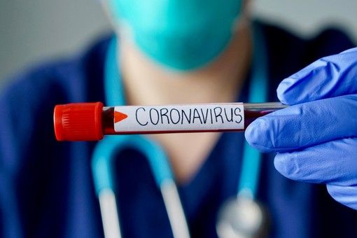 Covid, nell'ultima settimana in provincia di Varese 1.362 contagi. La settimana precedente erano stati oltre 1.892