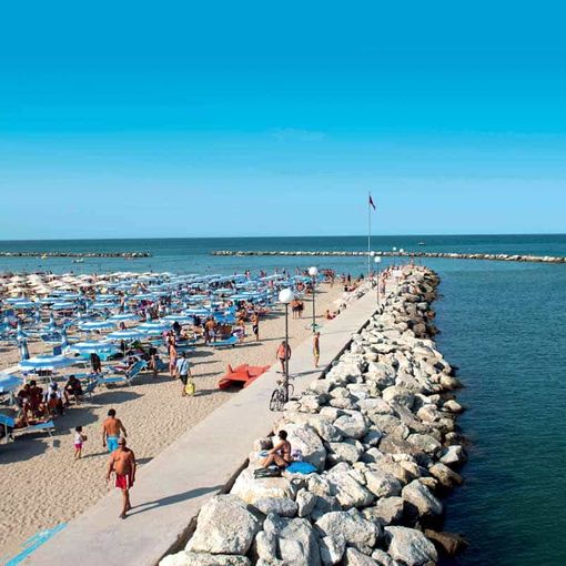 Gatteo Mare, una delle località raggiungibili con Autolinee Varesine e Stie