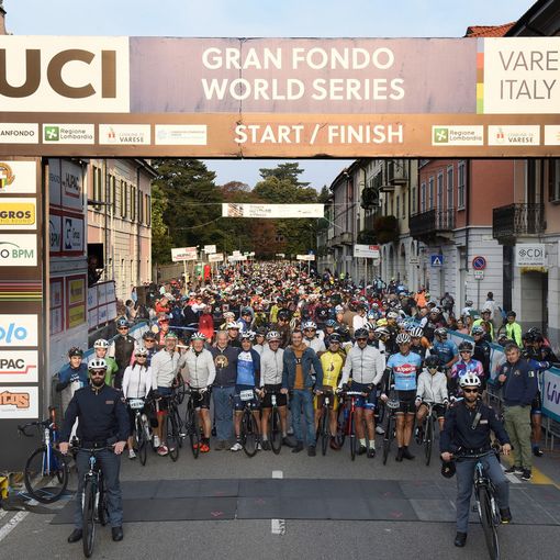 Ivan Basso presenta la Granfondo Tre Valli Varesine-Eolo del 3 ottobre: «Una gara che sento mia, immersa nella provincia &quot;dei laghi&quot;»