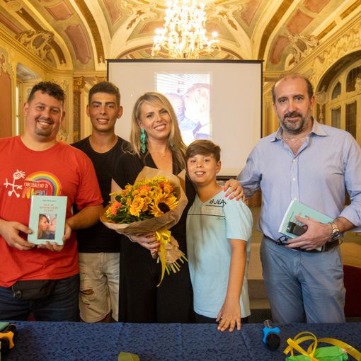 “Io e te nonostante tutto”: un libro per L’Arcobaleno di Nichi