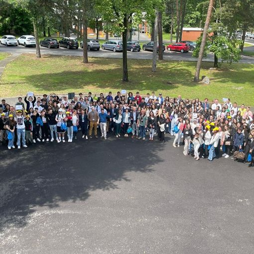 FOTO. La scienza premia le scuole con il Jrc di Ispra: «La sfida futura per voi giovani? Gestire l'intelligenza artificiale»