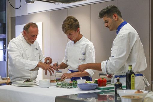 Al “De Filippi” di Varese la sesta tappa dell’iniziativa “I giovani incontrano le istituzioni”