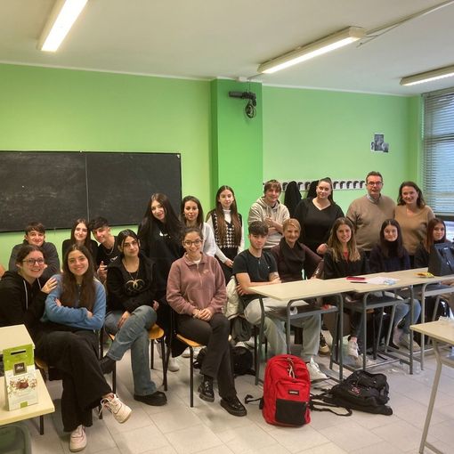 Latuaideadimpresa: l’Isis “Valceresio” di Bisuschio vince la medaglia d’oro, d’argento e di bronzo